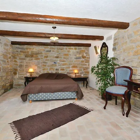 2 Bedroom In Smarje *