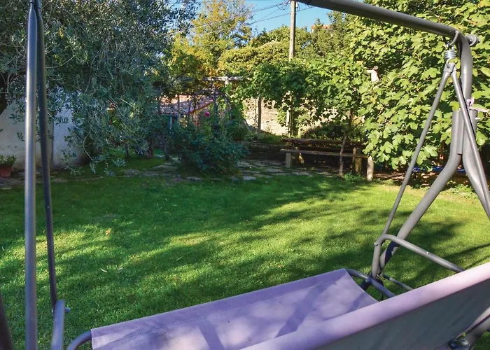 2 Bedroom In Smarje *