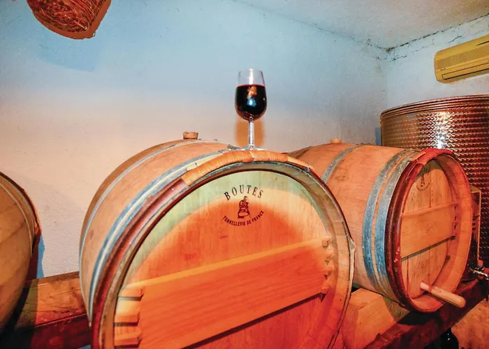 度假居 2 Bedroom In Smarje *