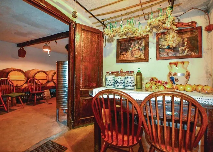 度假居 2 Bedroom In Smarje